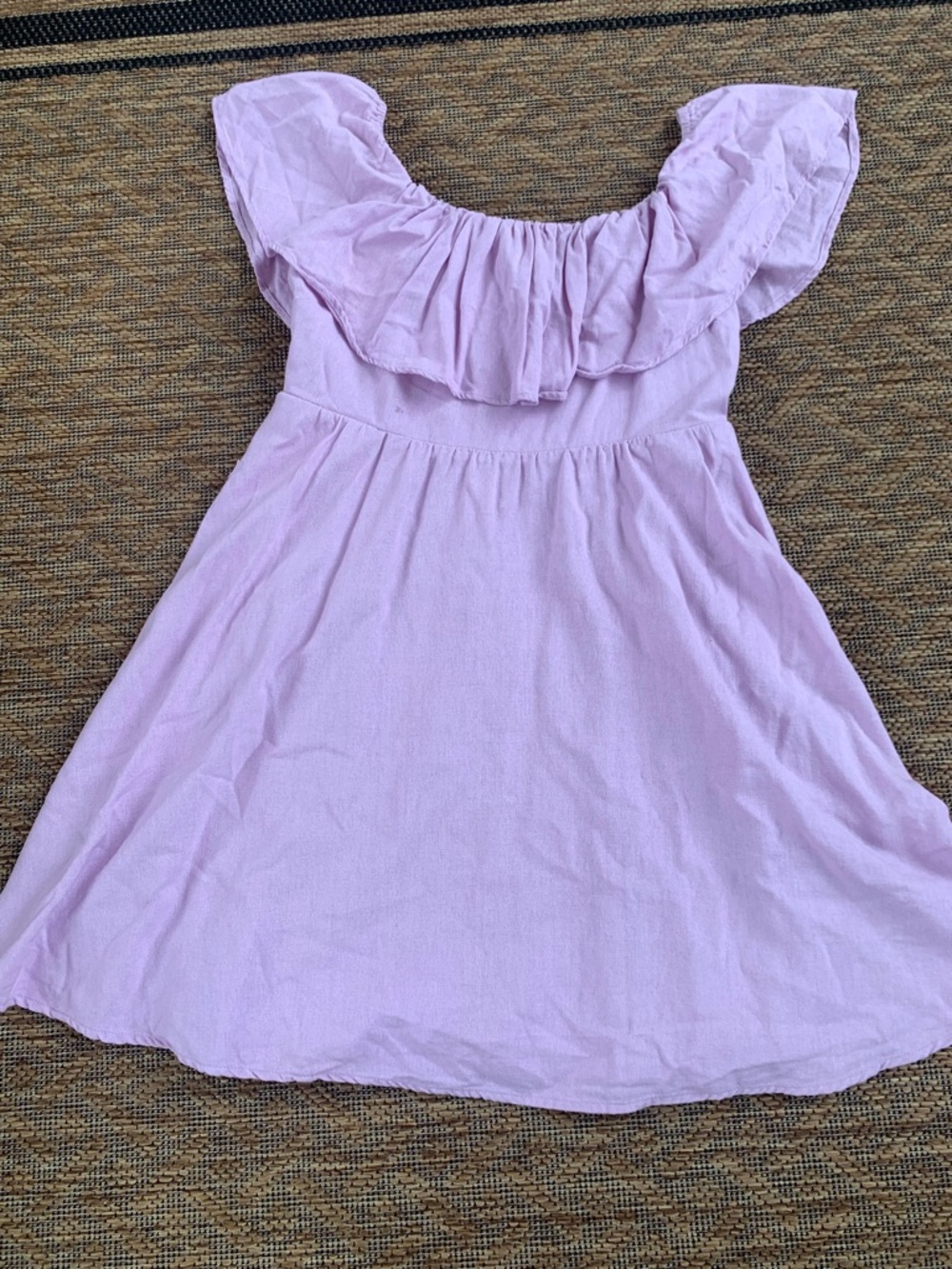 mi ami Lilac Ruffle-Trim dress
